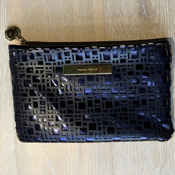 Ivanka Trump Wallet - Picture 1 of 5